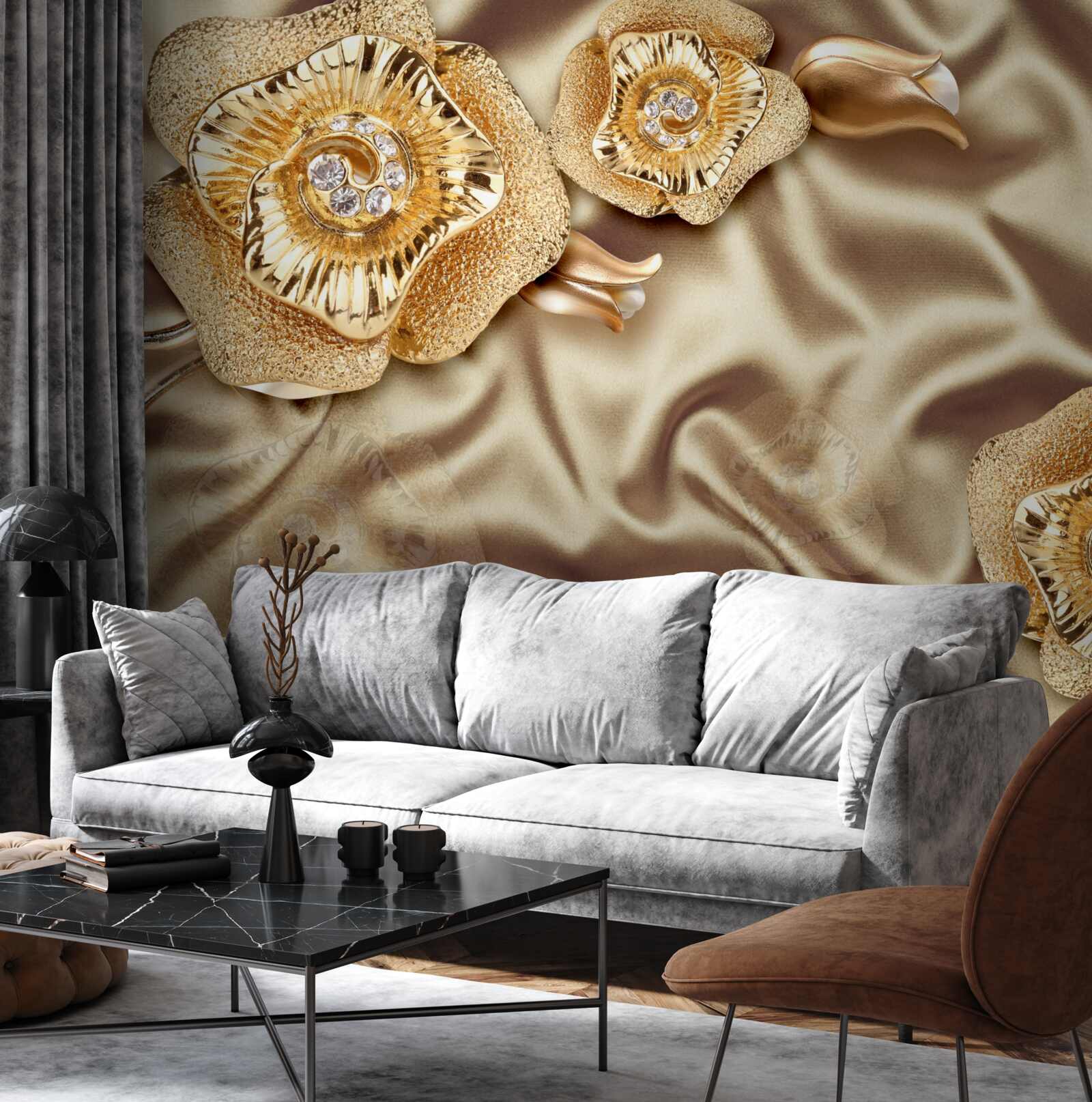 Fototapeta zlaté detaily na hodvábe zdobené hnedými kvetmi